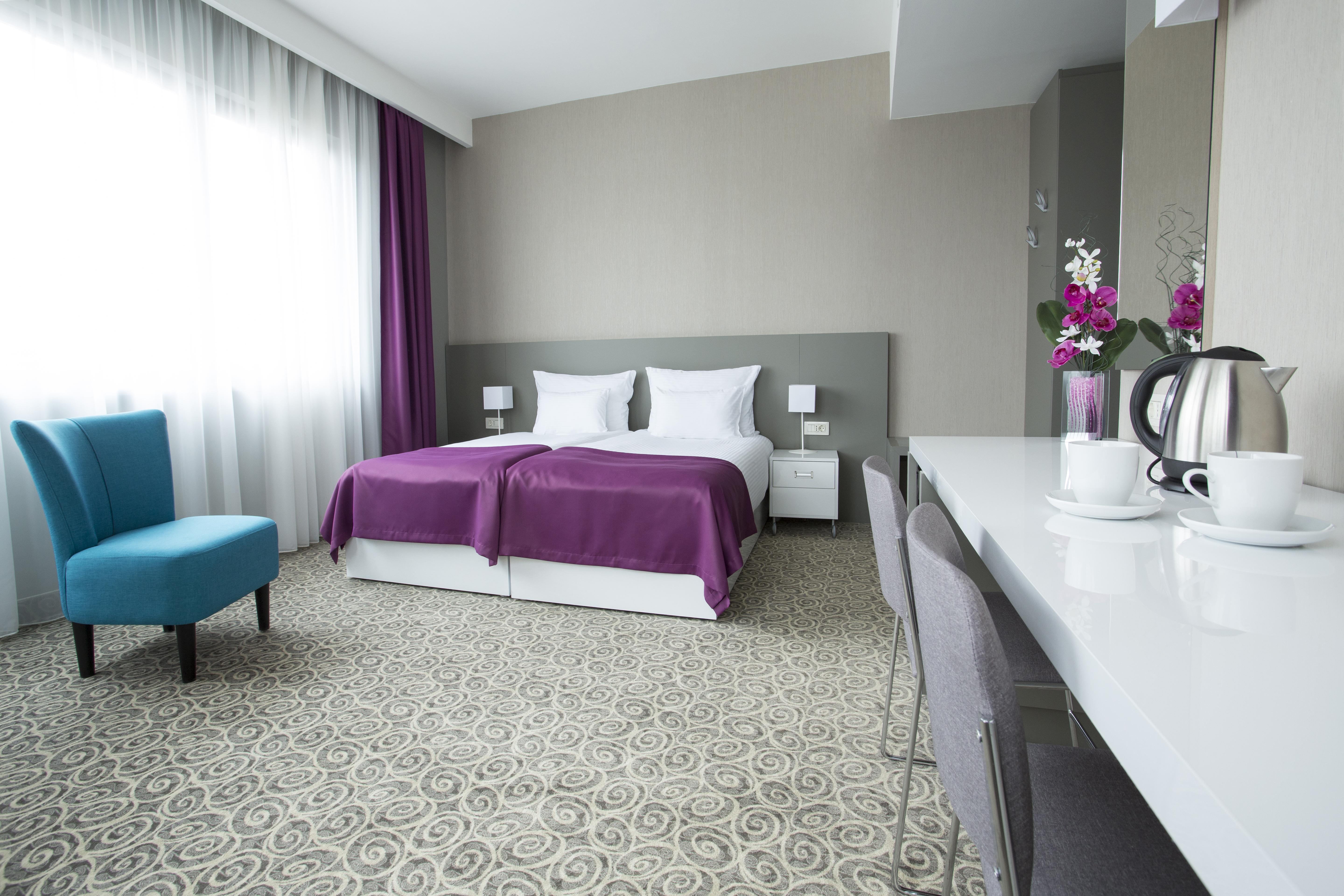 Radisson Red Belgrade Hotel Exterior photo