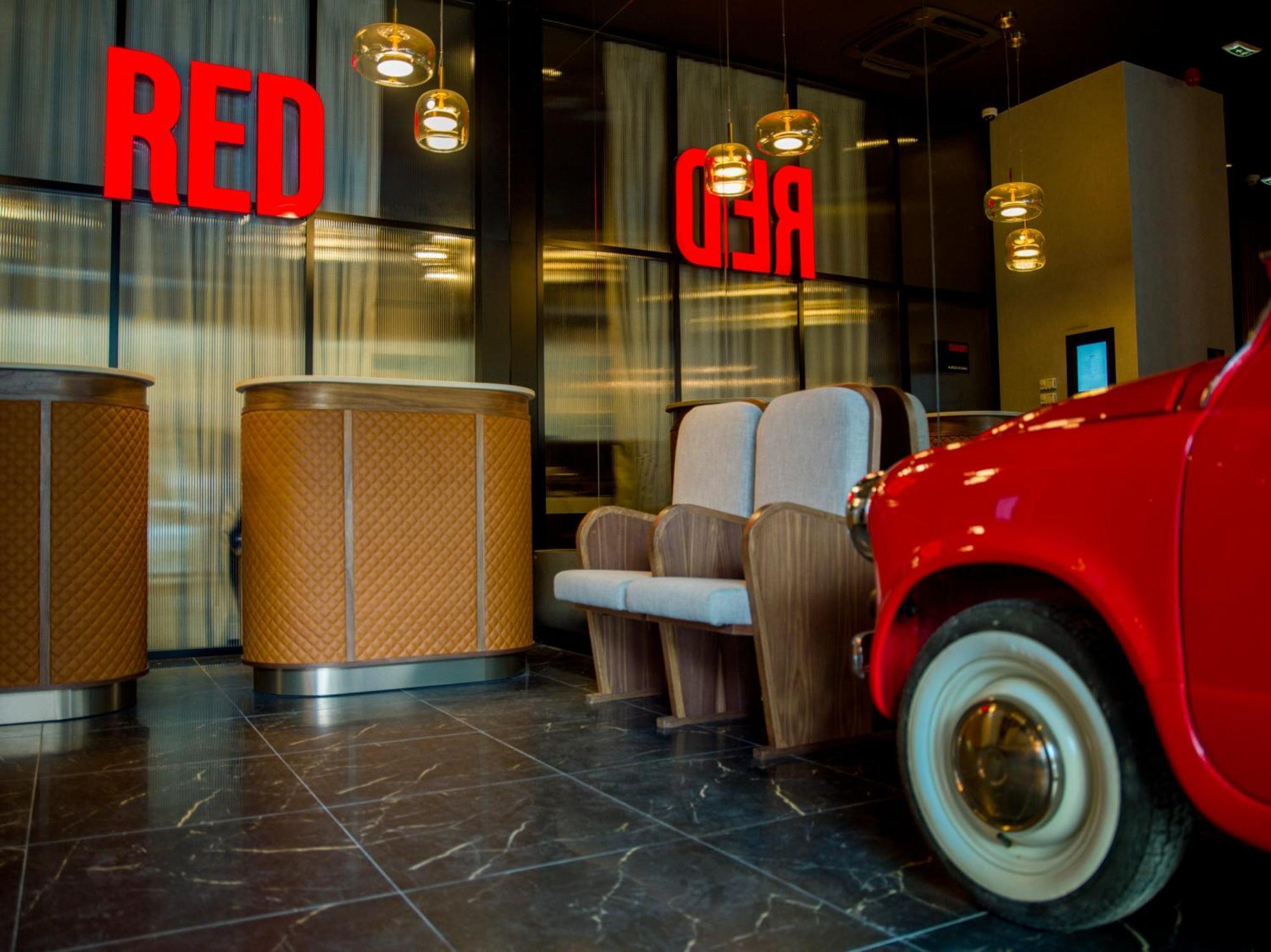 Radisson Red Belgrade Hotel Exterior photo